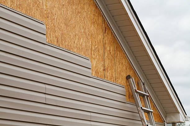 Professional Fiber Cement Siding technician working in East Prospect, PA